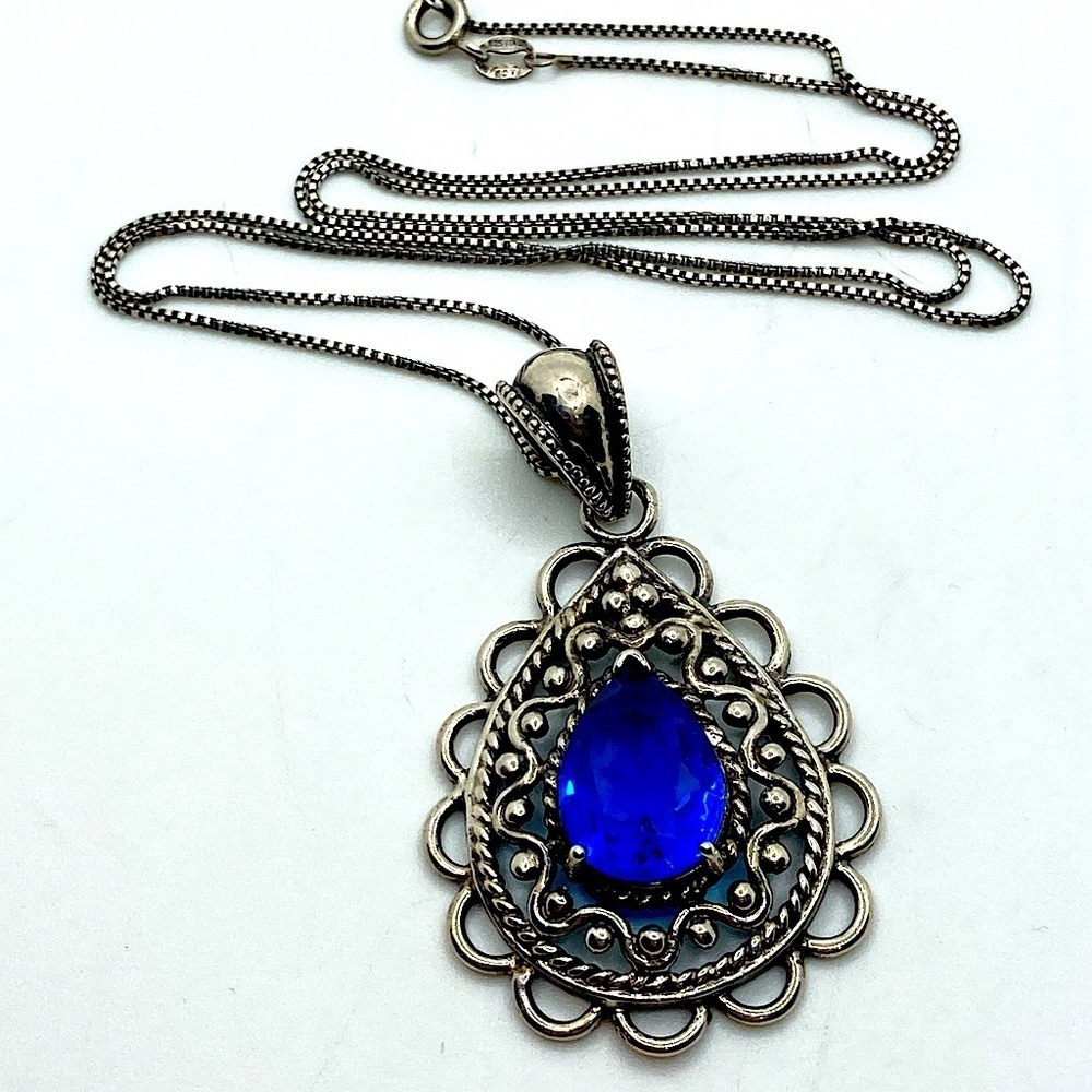 STERLING Silver Filigree & Blue Stone Pendant w Box Chain 24” + 2.2” Pendant